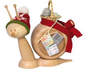 Rauchfigur Sunny, "Schnecke mit Strickzeug"