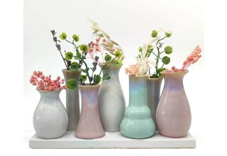 7 Väschen GROß auf Tablett  aus Keramik