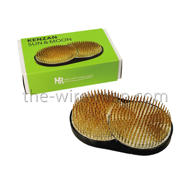 Kenzan Zon en Maan 108 x 67 mm, 454 messing naalden