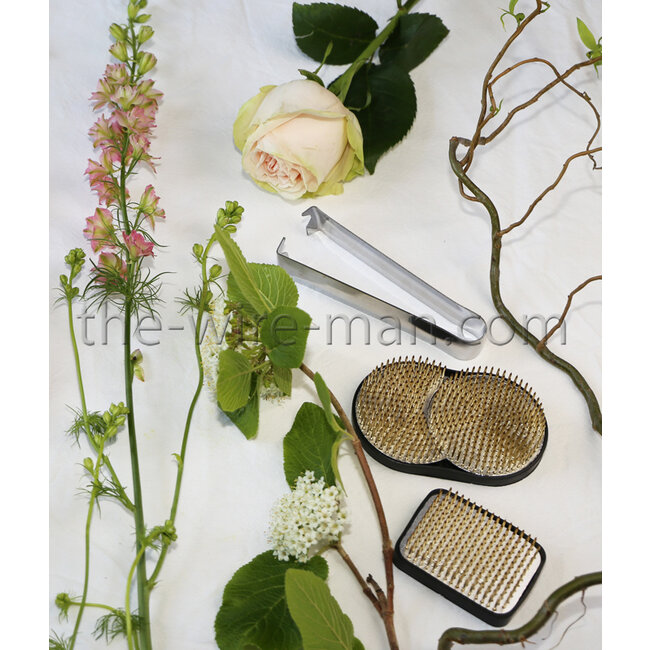 Kenzan Sonne und Mond 108 x 67 mm, 454 Nadeln aus Messing