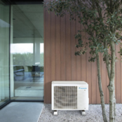 Emura FTXJ35AB + RXJ35A Emura 3 Zwart- Single-Split Airco Wandmodel - 3,5 kW