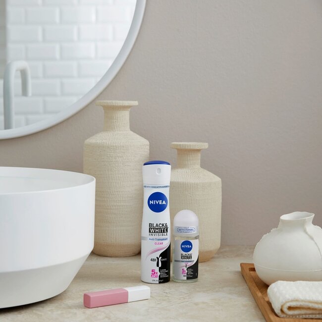 NIVEA Deodorant Spray Antitranspirant Black & White Invisible 150ml