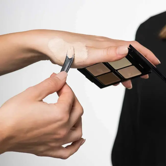 ARTDECO Concealer Camouflage Cream 7 Deep Whiskey 4.5 g