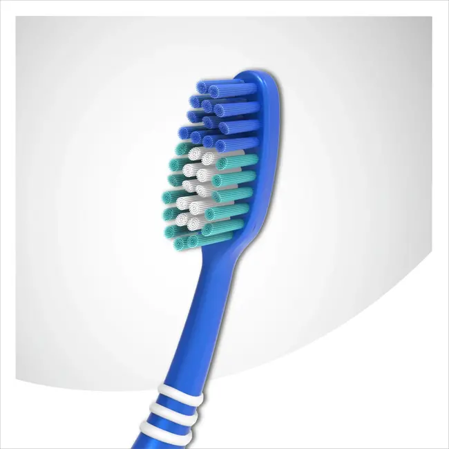 Colgate Tandenborstels Extra Clean Medium (2+1gratis) 3 St