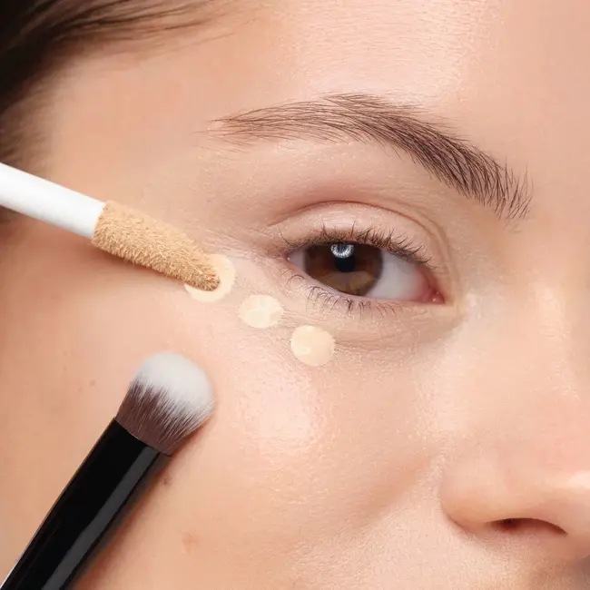 ARTDECO Concealer Fluid Camouflage 02 Geel / Neutraal Licht 5 g