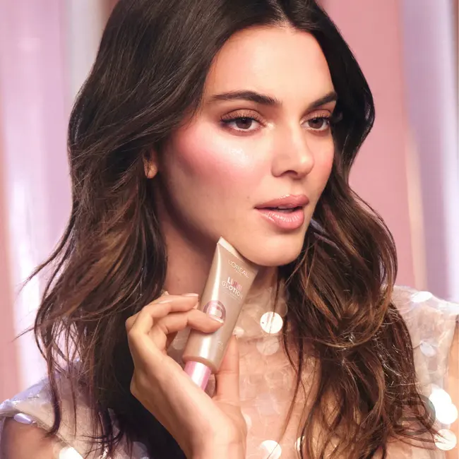 L'ORÉAL PARiS Markeerstift Lumi Glotion 902 Light Glow 40 ml