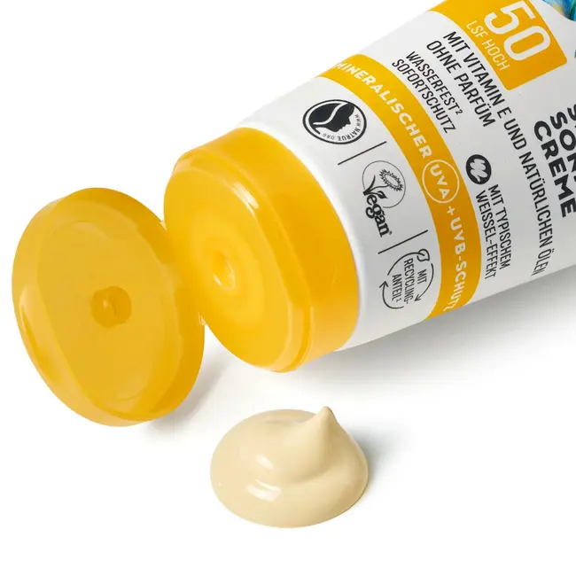 alverde NATURKOSMETIK Zonnebrandcrème Sensitive, SPF 50 75 ml