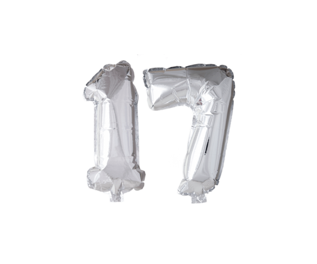Folieballon 17 jaar zilver 86cm
