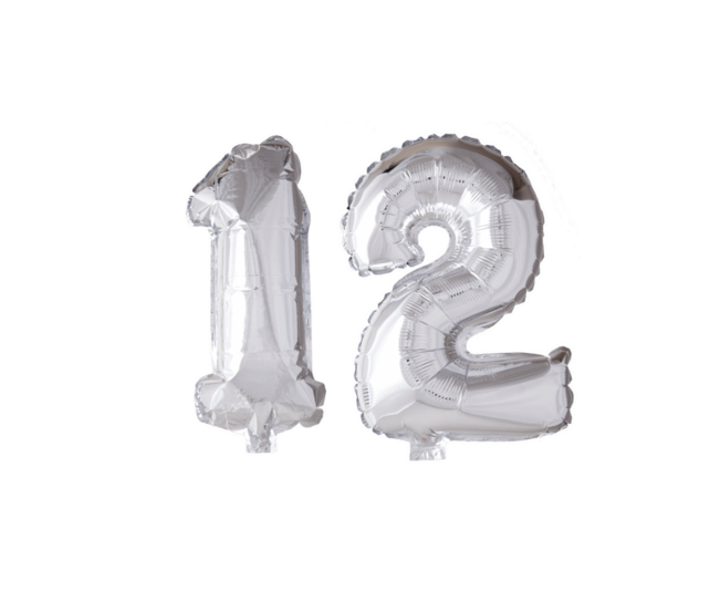 Folieballon 12 jaar zilver 41cm