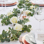Ginger Ray Eucalyptus slinger met witte rozen Botanical wedding 200cm