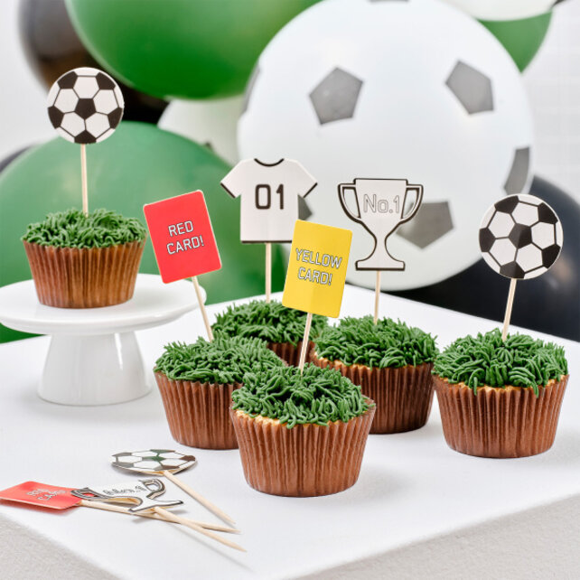 12 taartdecoraties/ cupcake versieringen voetbal