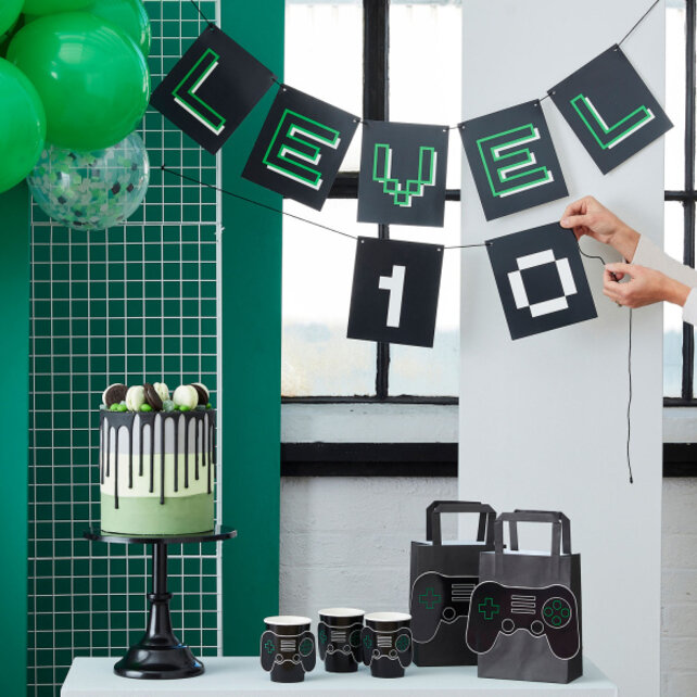 Letterslinger Level "up" personaliseerbaar 1,8m