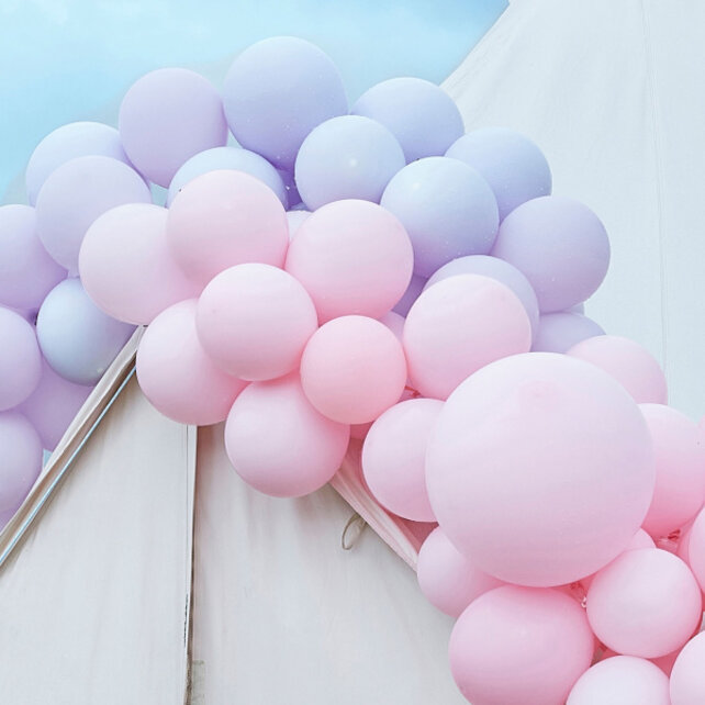 Ballonnenboog XL paars & roze 12m