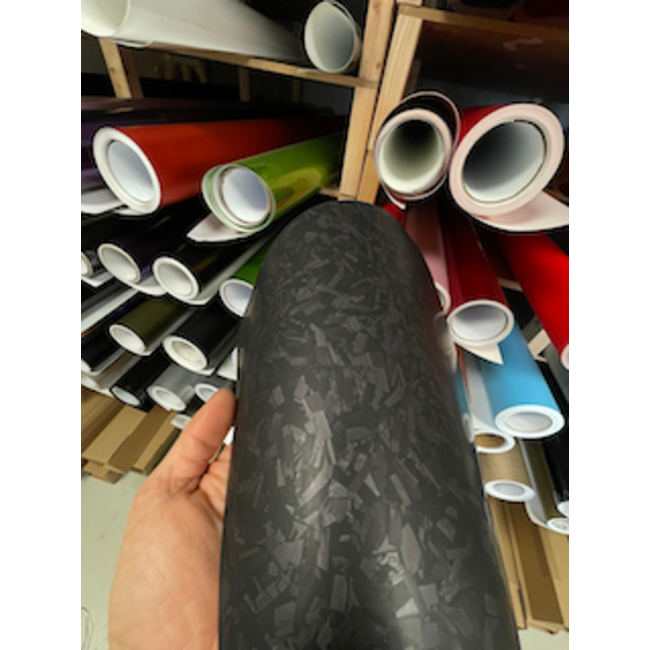 PREMIUMVINYLS MAT HD FORGED ZWART CARBON WRAPFOLIE
