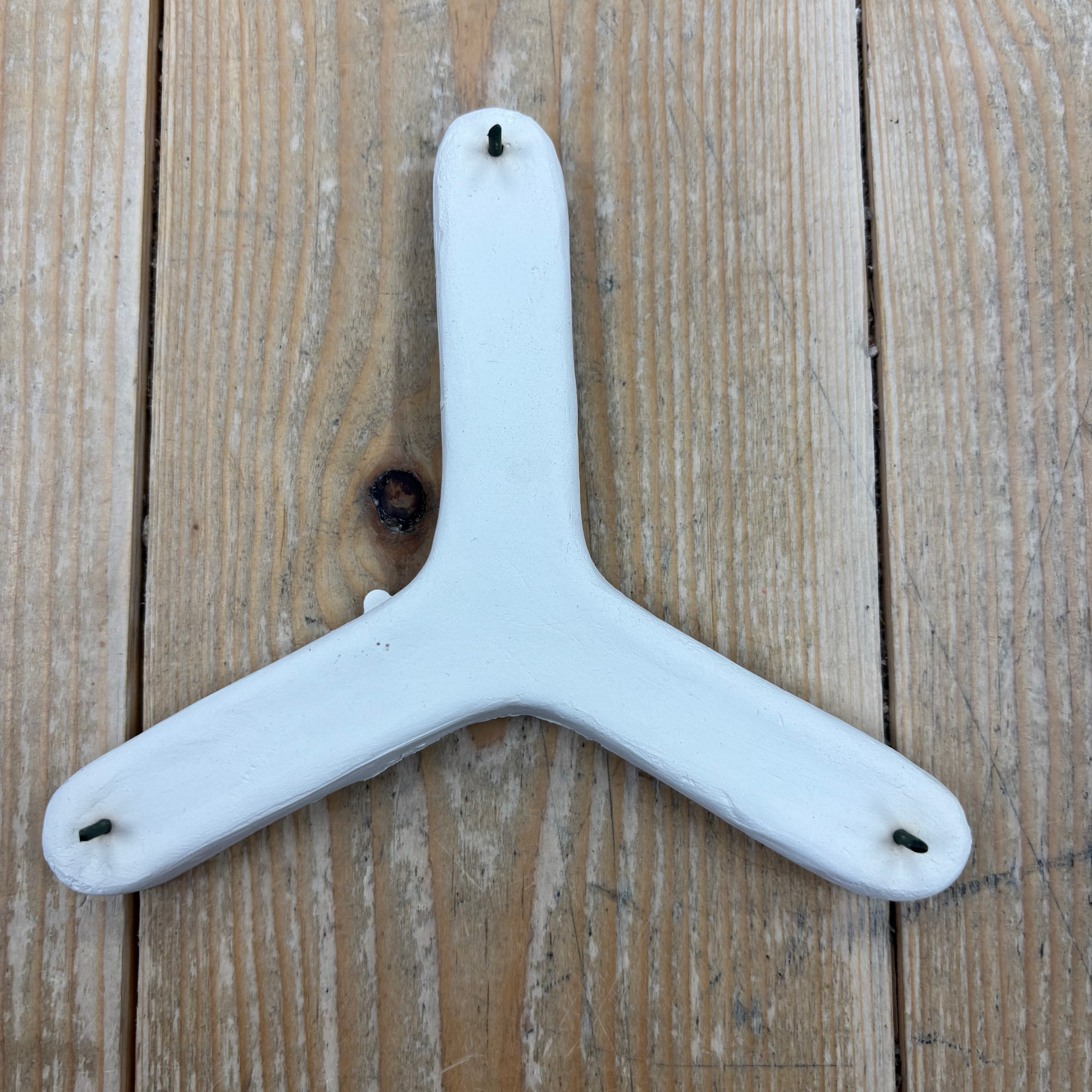 Metal Pinned 3 Point Stilt - 64mm - Bluematchbox Potters Supplies Ltd