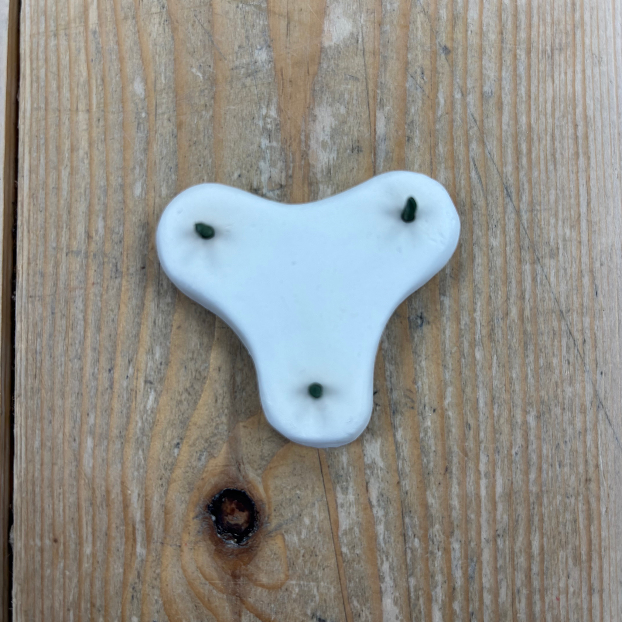Metal pinned stilt 15mm - Bluematchbox Potters Supplies Ltd