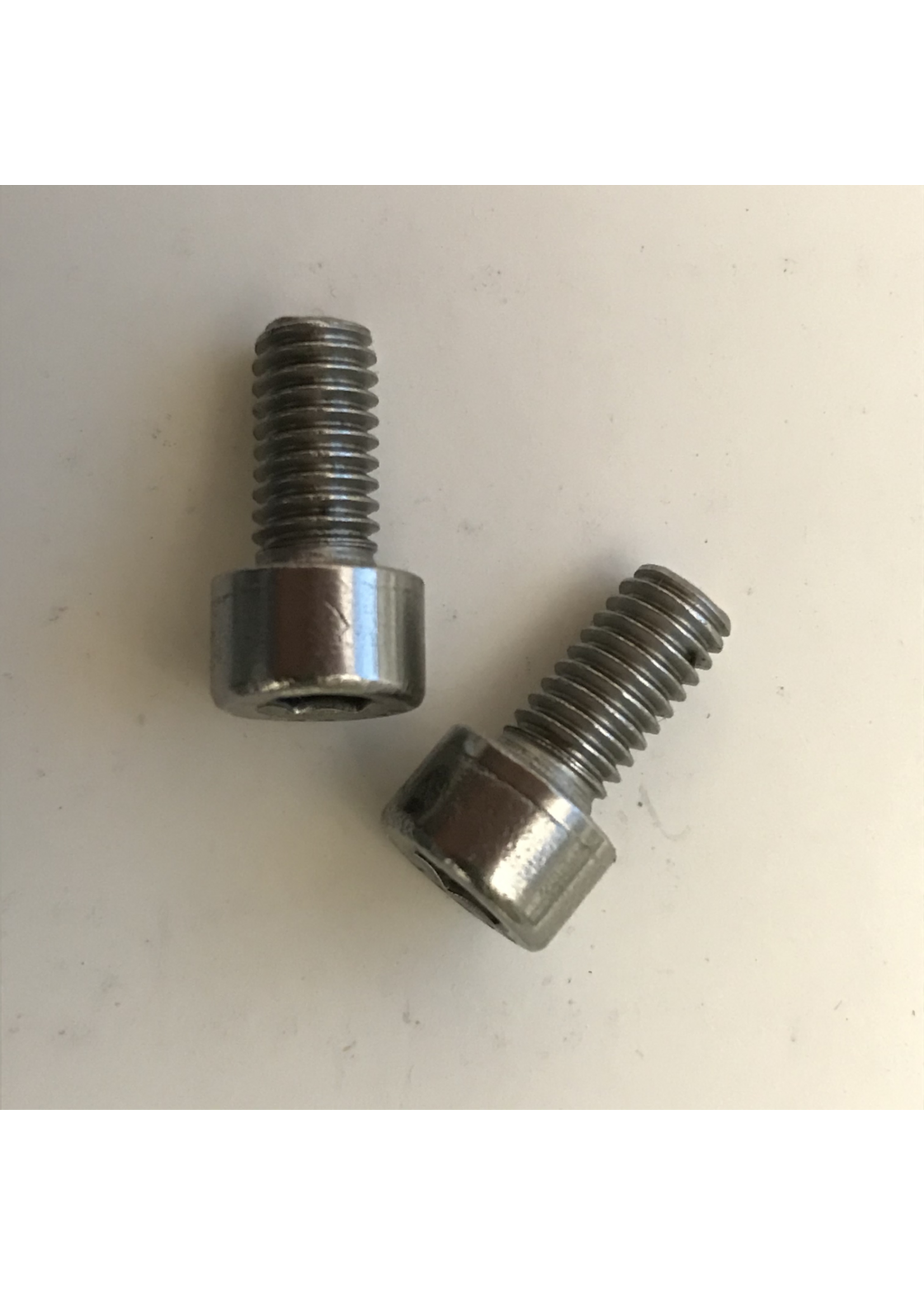 Spare pins (2) for hmt500 / 600  wheelhead