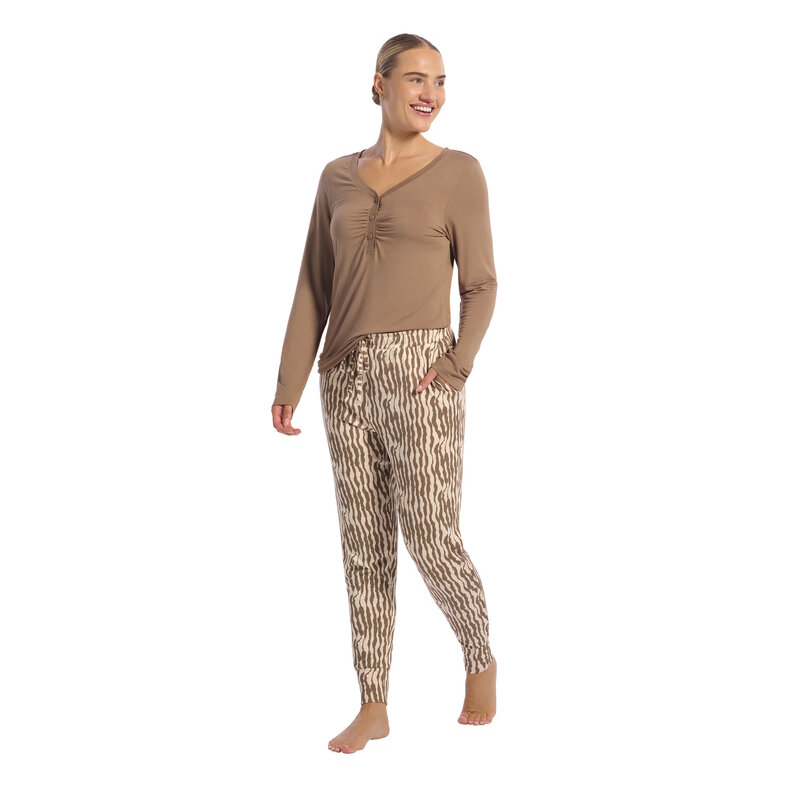 Ten Cate Ten Cate Dames Pyjama Set Lange Mouw Bruin Dierenprint