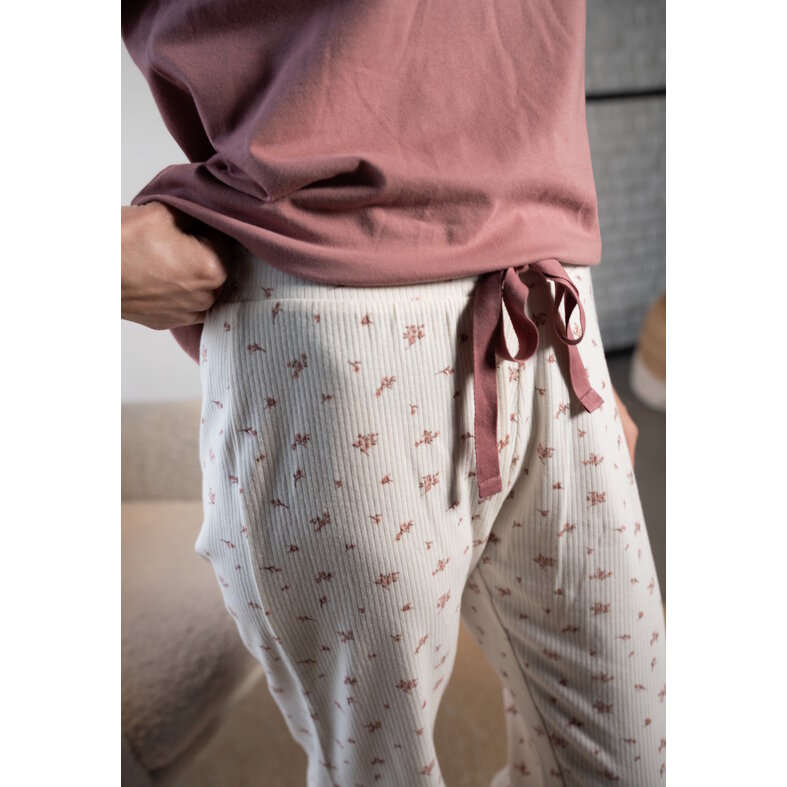 By Louise By Louise Dames Pyjama Set Lang Driekwart Mouw  Oudroze/Wit Gebloemd