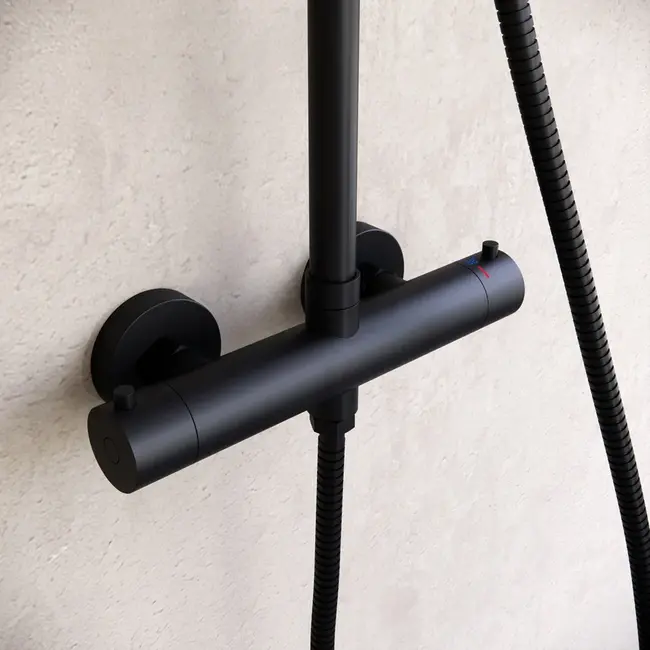 Nurion Ducha efecto lluvia de superficie cabezal 30 cm ducha termostática negro mate