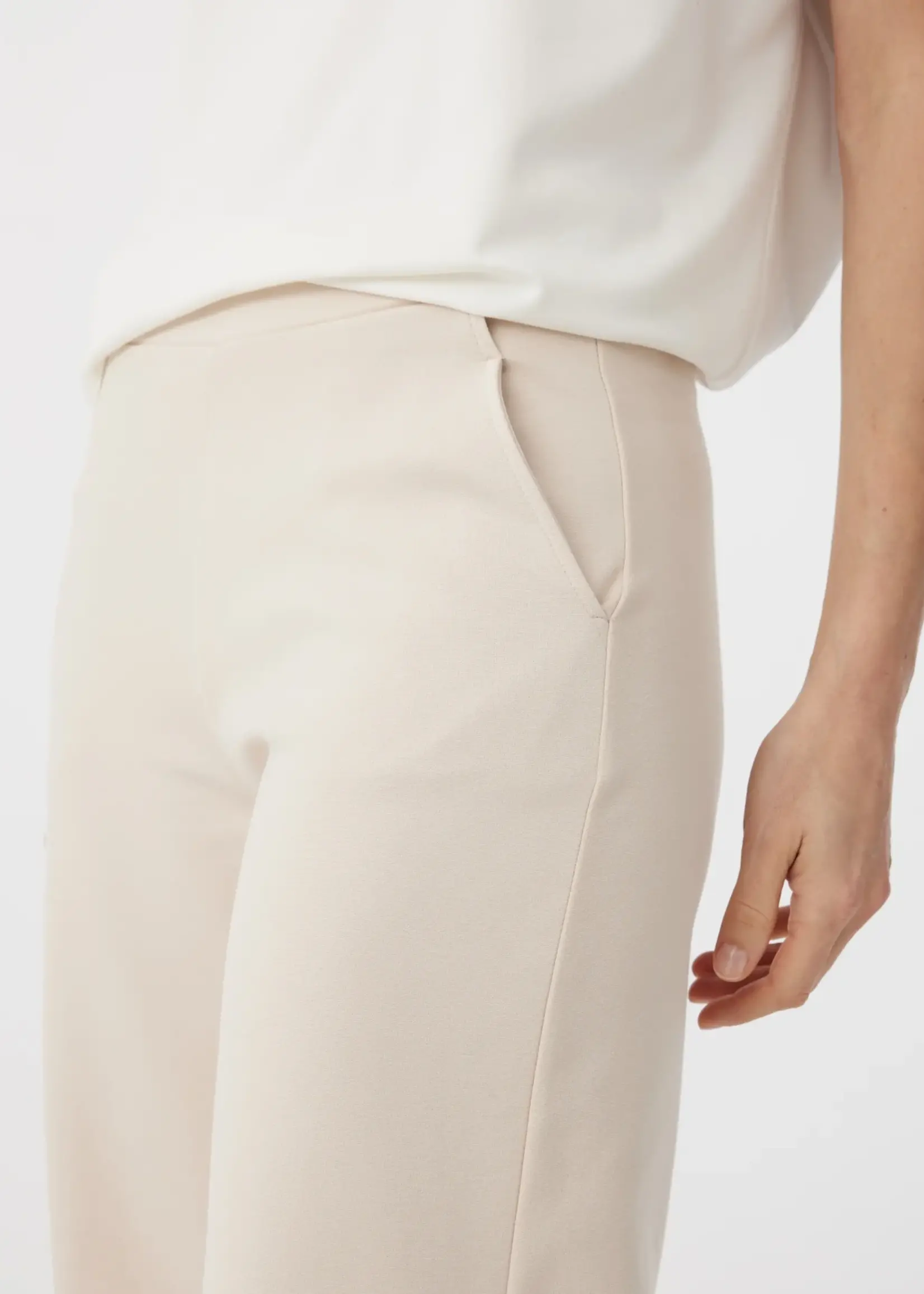 Knitted Essentials Broek Creme