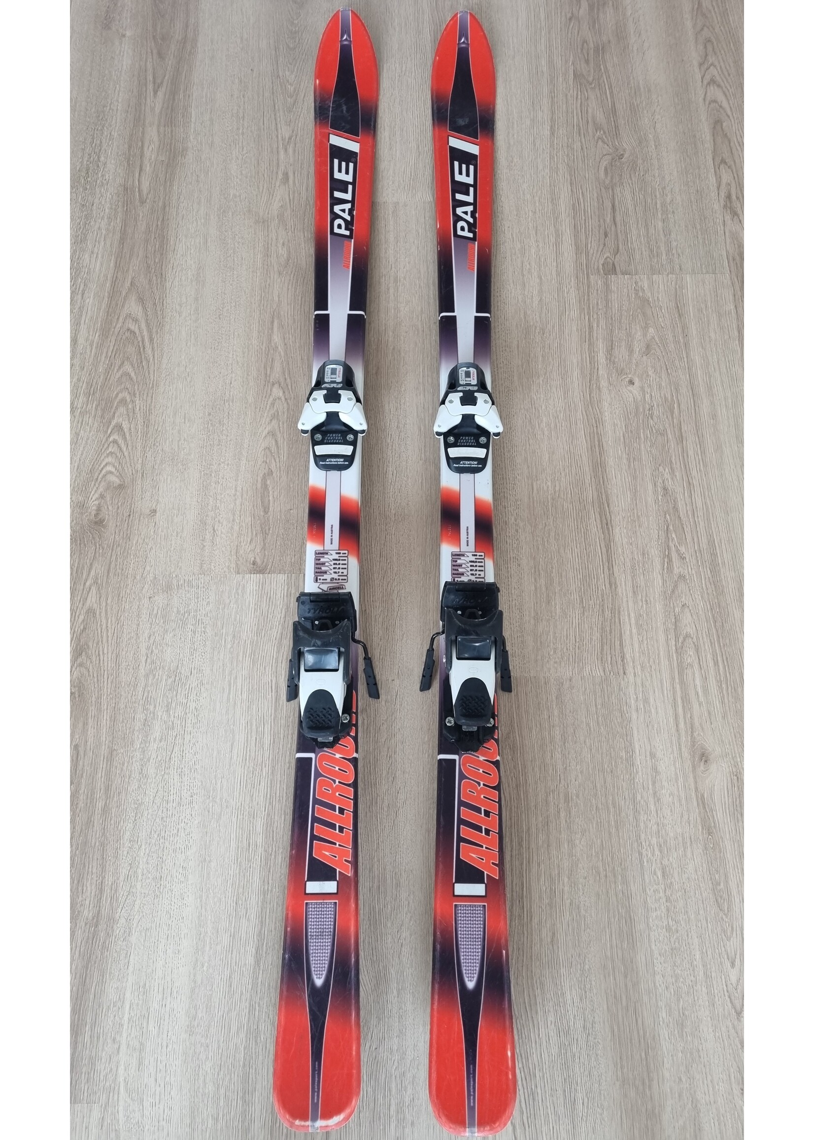 Pale Pale All-Round Ski