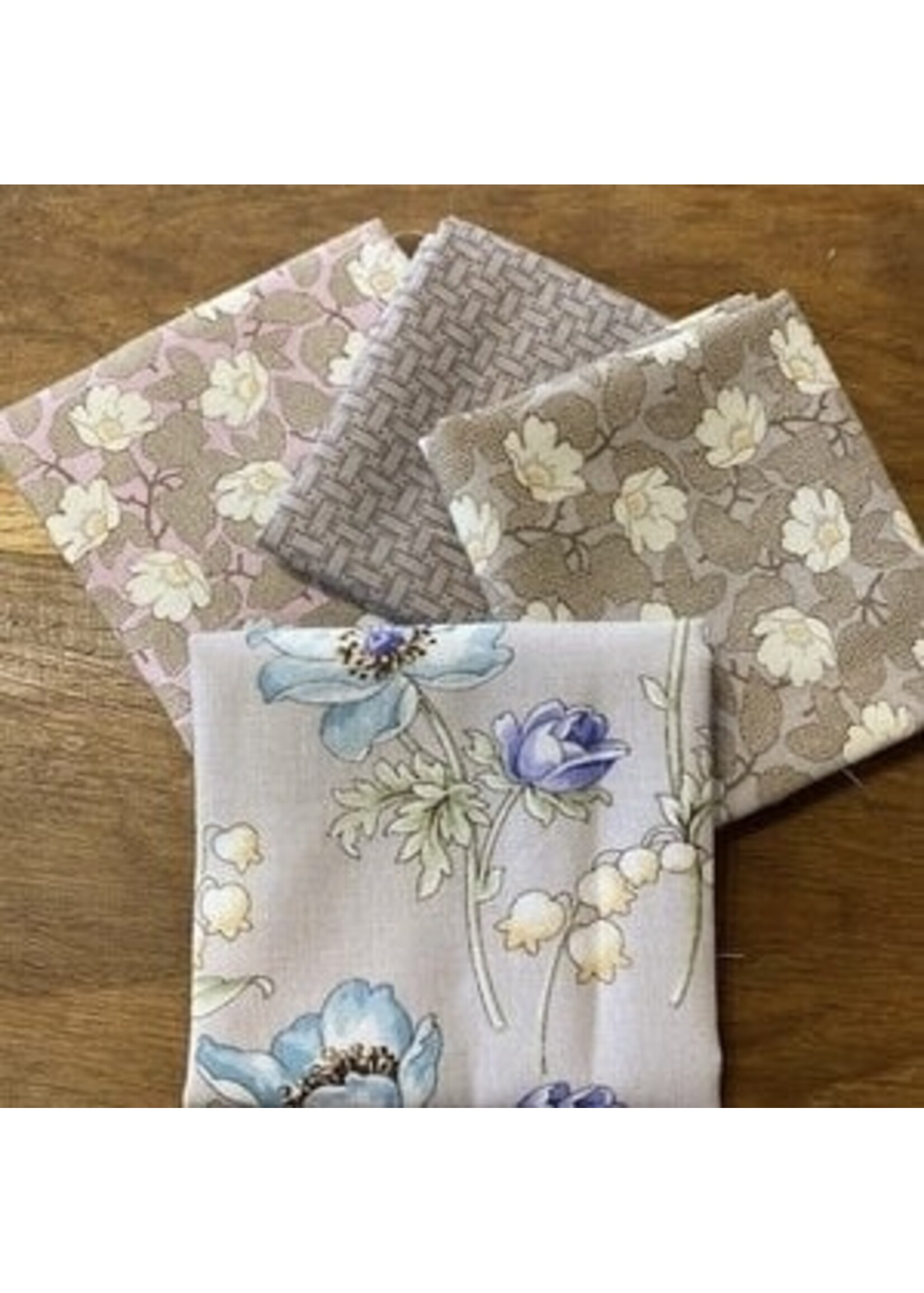 Andover Fabrics Stofpakket - Abloom  -  4  Long Eights