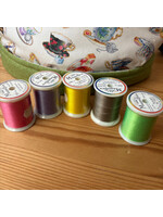 Superior Threads Magnifico - #40 - Polyester - 500 yard - 5 stuks - Set B