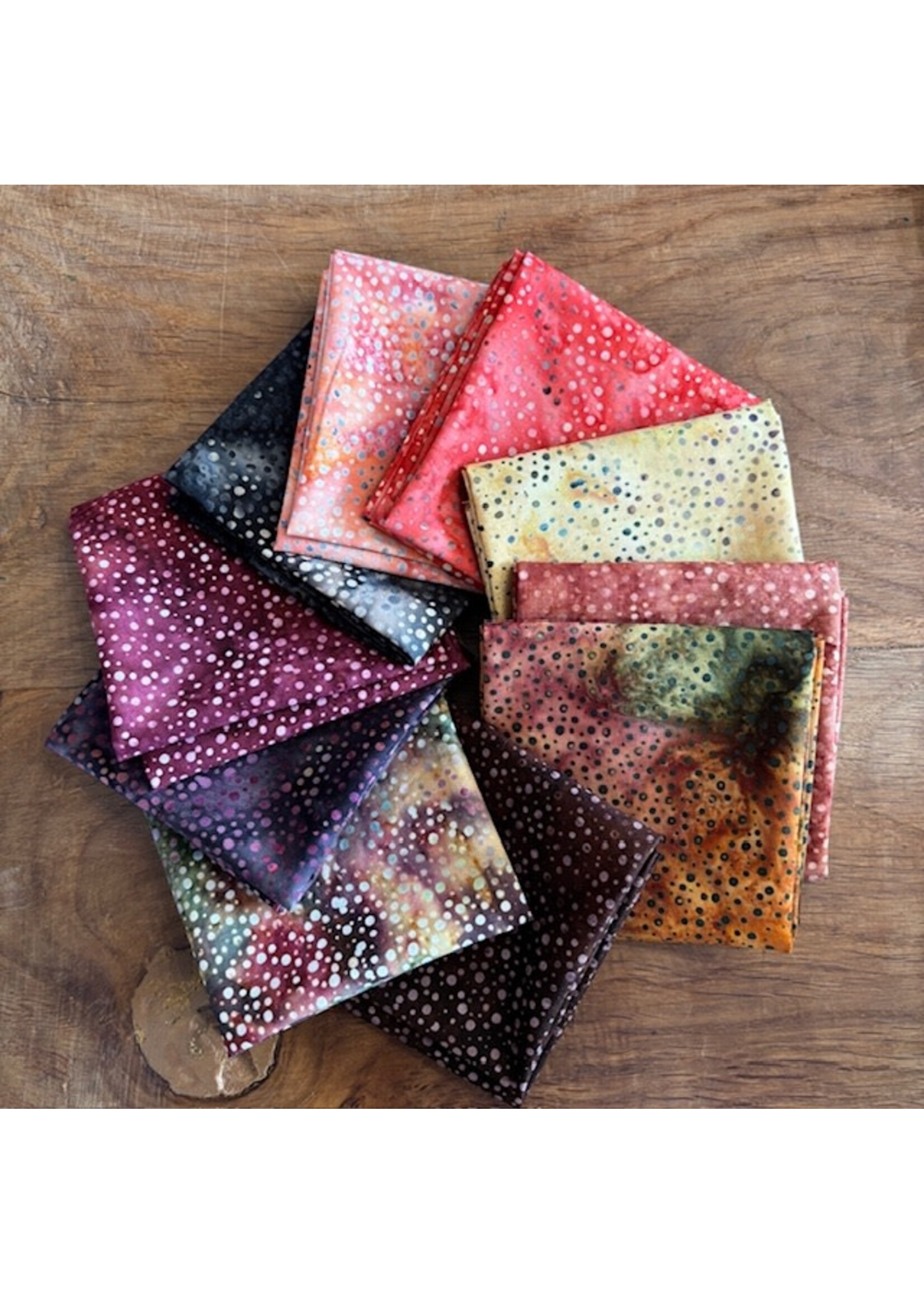 Hoffman Fabrics Stofpakket - Batik dots herfst  -  10 Long Eights