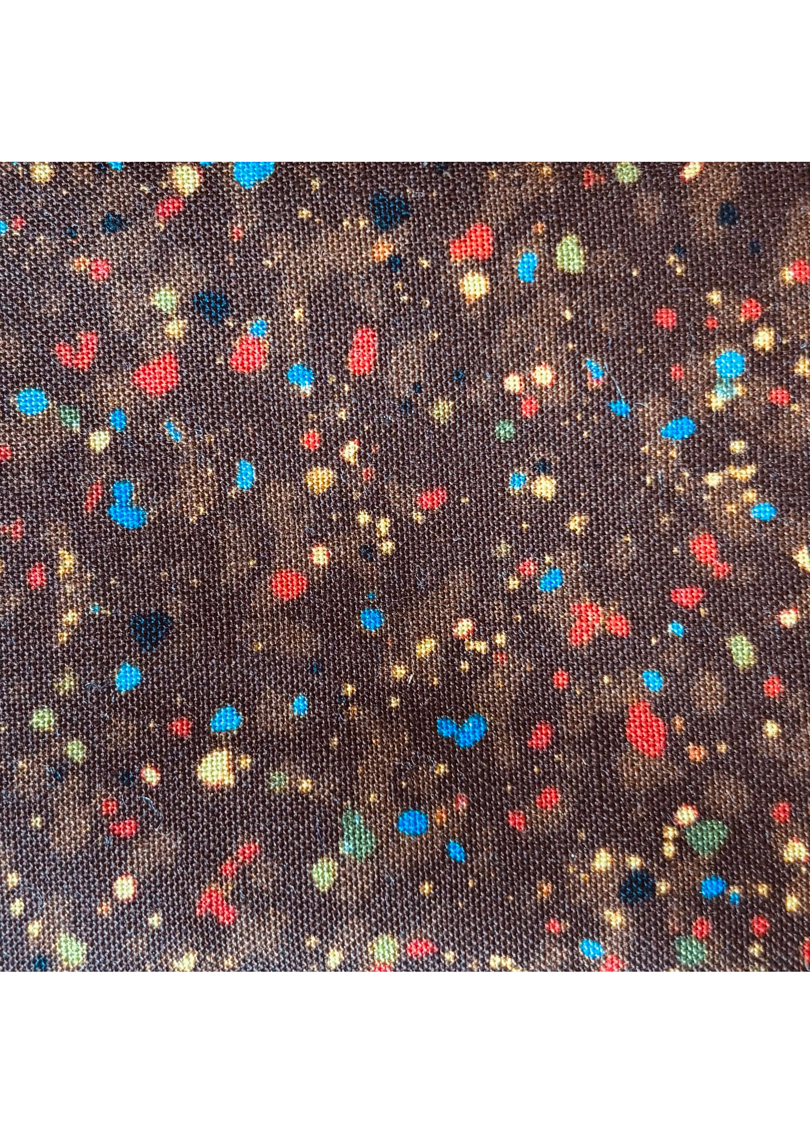 QT Fabrics Speckles - Bruin