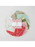 Andover Fabrics Charm Pack - Sugarberry - 5x5 inch - 42 Vierkanten