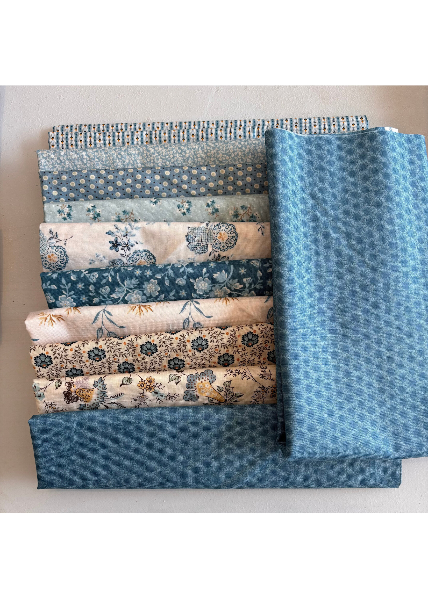 Stofpakket - Jasje - Edyta Sitar Blauw 3 - 10 LQ+ 1 FQ