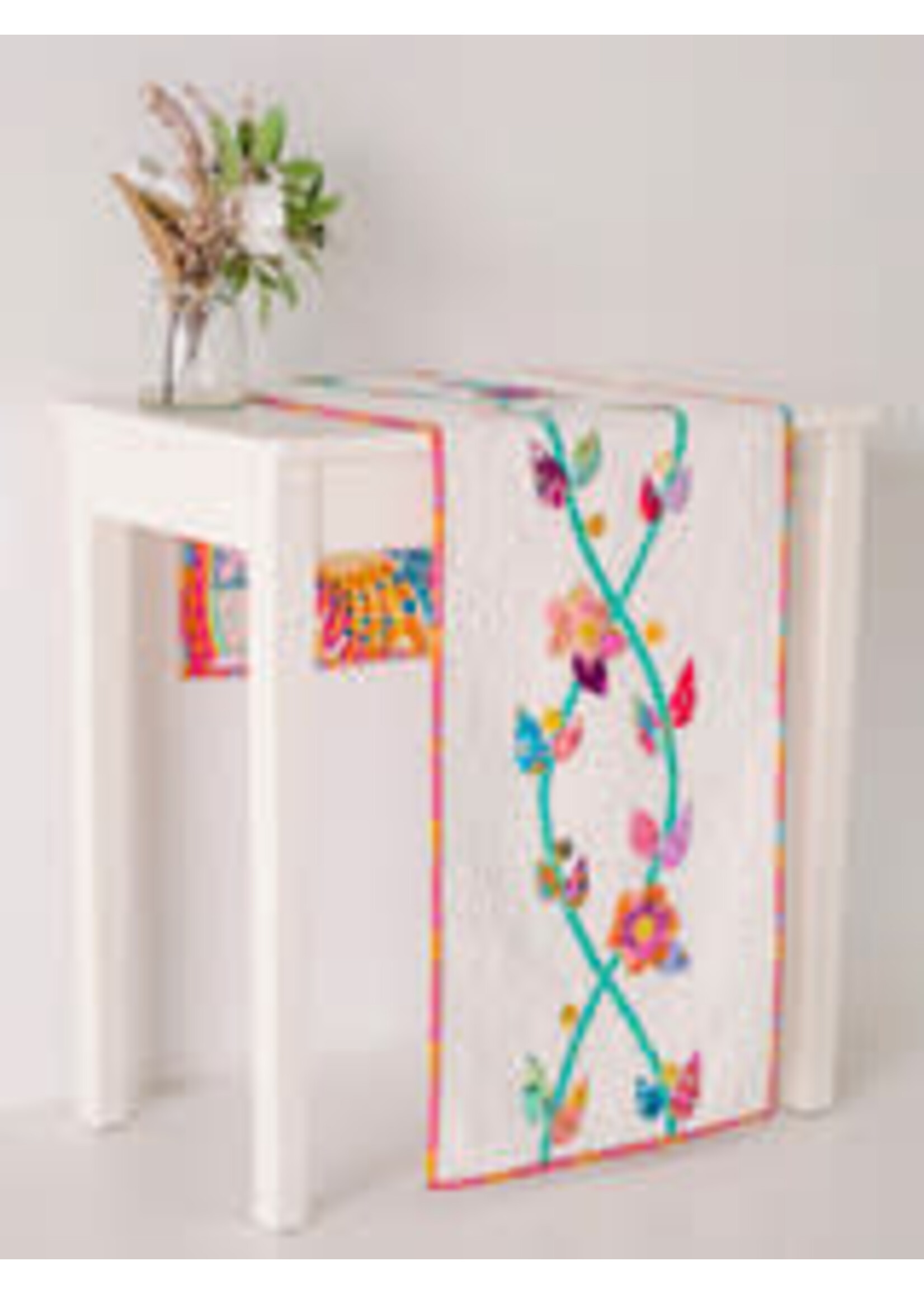 Tied with a Ribbon Patroon - Tafelloper - Trellis