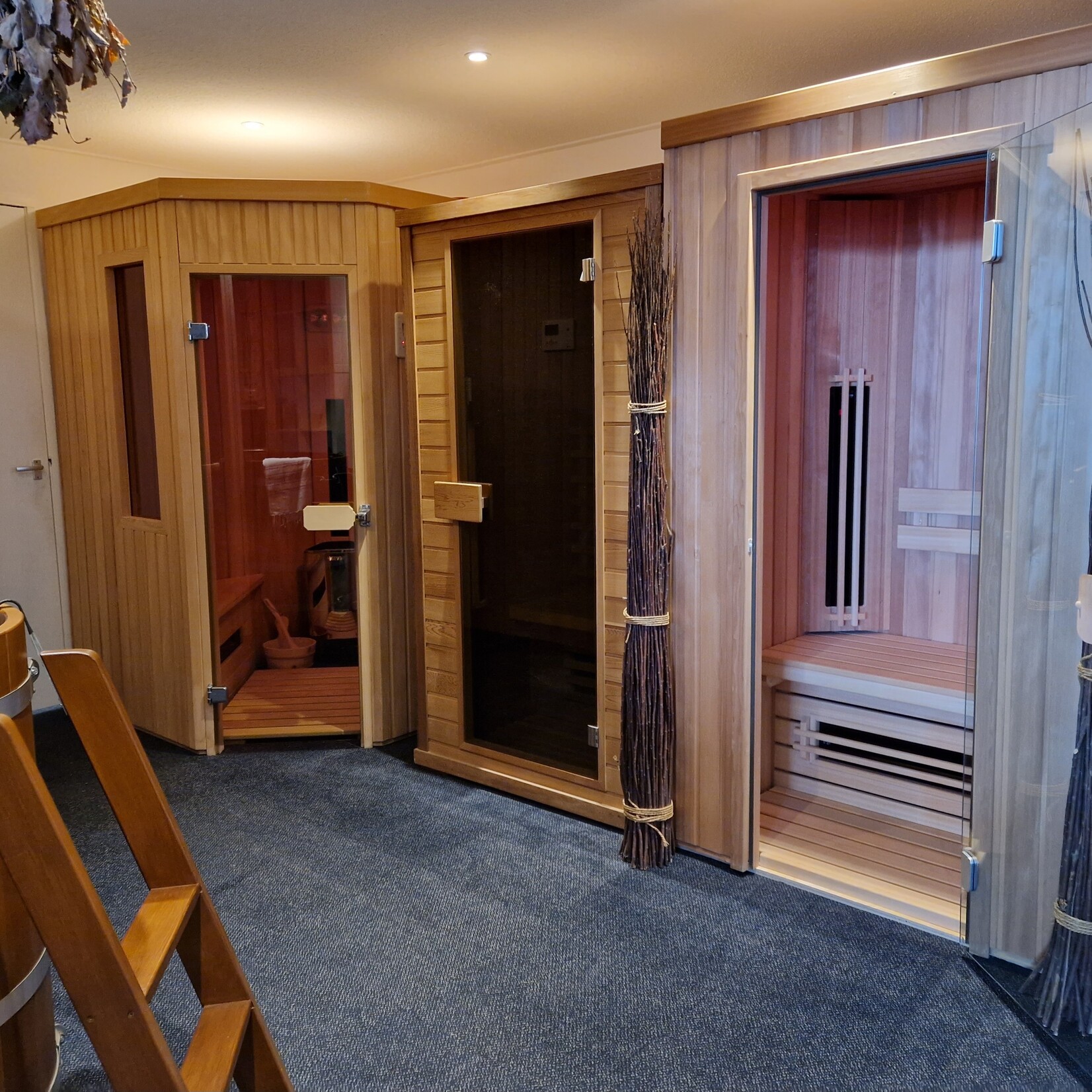 Bastu Combisauna met Philips Infrarood. 150 x 150  ''Combi''