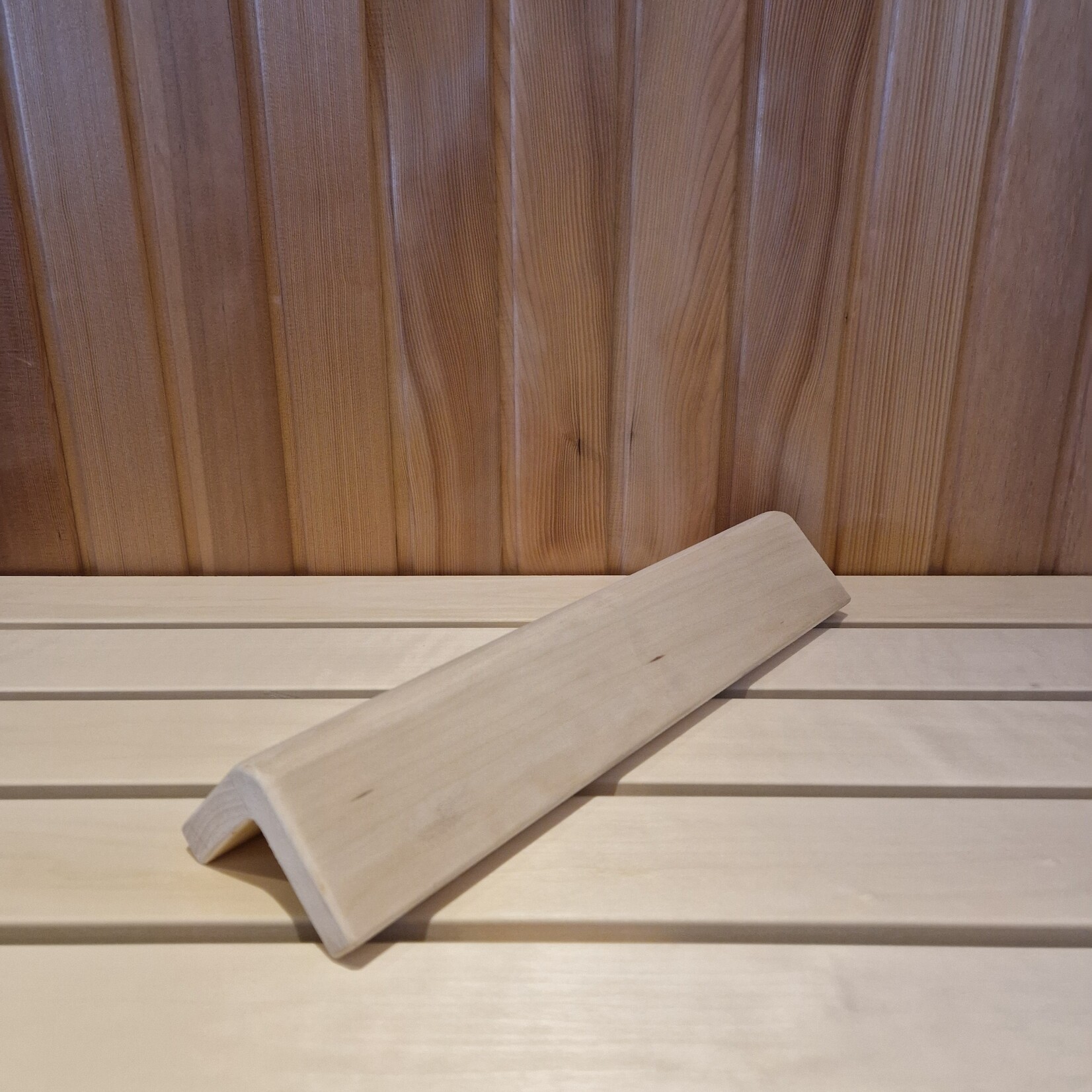 Bastu Sauna Kniesteun