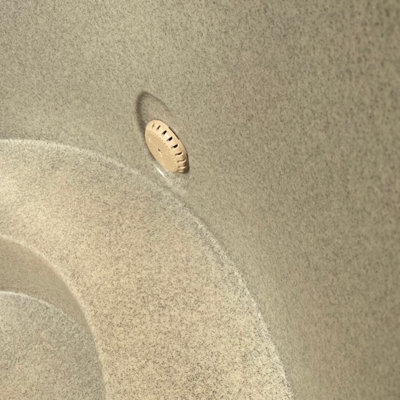 Kirami Actieset! Hottub Breezy 1.70 Onderhoudsvrij Thermowood Verwarming op Bio-brandstof! Zeer zuinig!