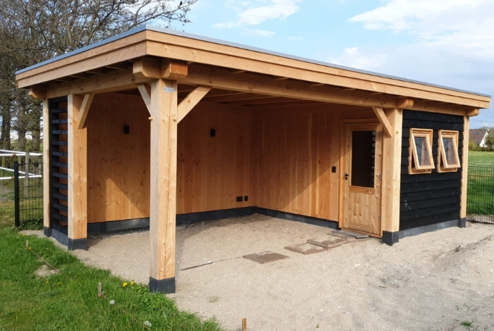 Sauna onder een overkapping, in tuinhuis of schuur?