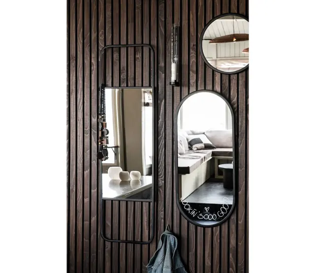 Spiegel in lijst zwart