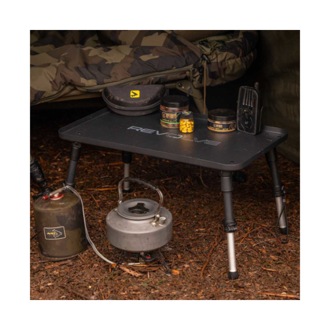 Avid Carp Revolve Bivvy Tisch