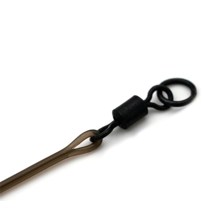 Korda Dark Matter 40lb Leader 50cm (Größe 8) Ring Swivel