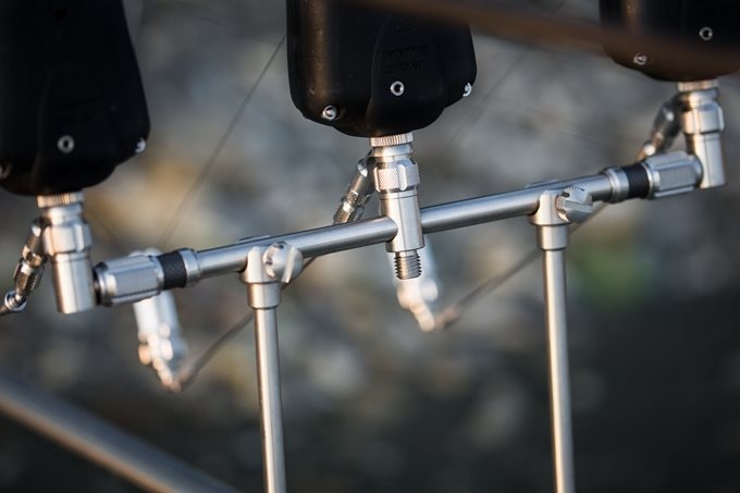 Solar Tackle P1 Serie: Hochwertiger Edelstahl für Karpfenangler