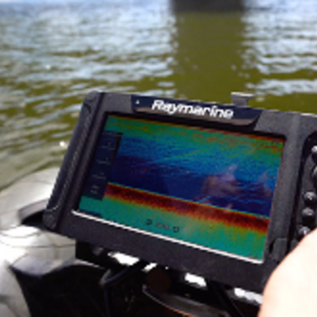 Tiefenmesser und Fischfinder