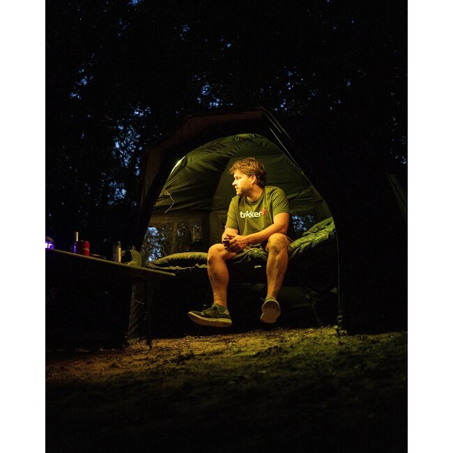 Trakker Tempest RS 200 - Nitelife Vapour Shield - LED + Powerpack - Kondenswasserkontrolle