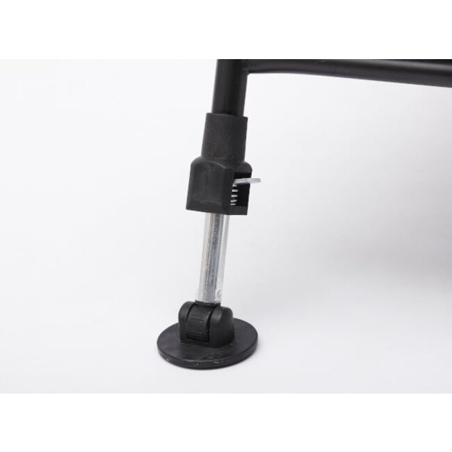 Prologic Avenger Relax Camo Stuhl mit Armlehnen und Bezügen