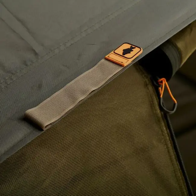 Prologic Prologic Avenger 65'' Brolly & Mozzy Front