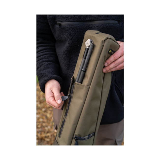 Avid Carp Edelstahl – 10FT – Einziehbare 3-Stangen-Tasche