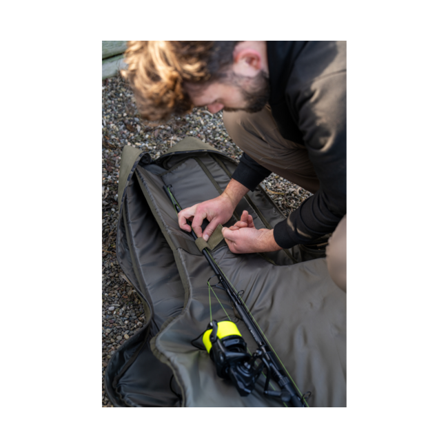 Avid Carp Edelstahl – 10FT – Einziehbare 3-Stangen-Tasche