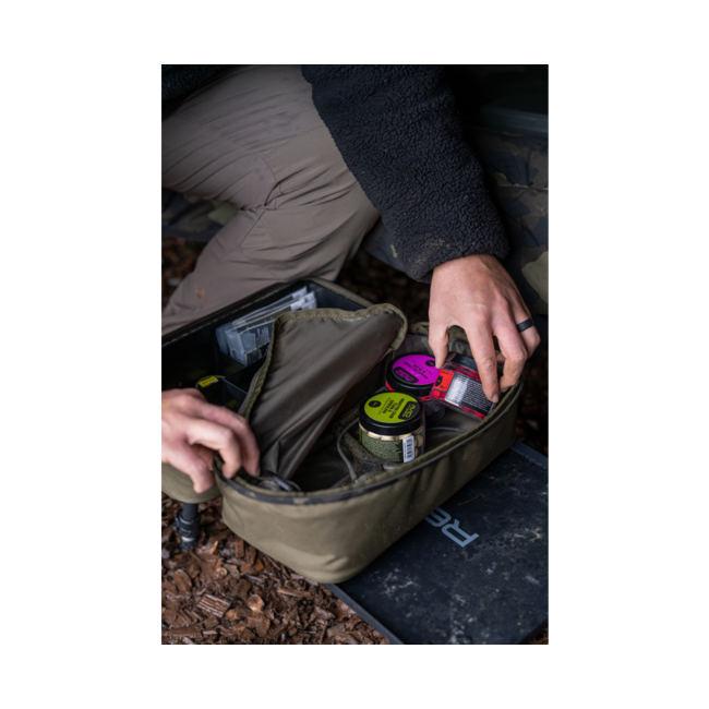 Avid Carp Edelstahl – Doppelseitiger Angelzubehör-Organizer