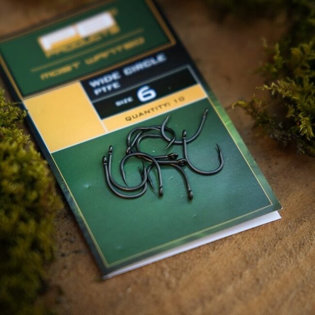 PB Products Breiter Circle Hook – PTFE