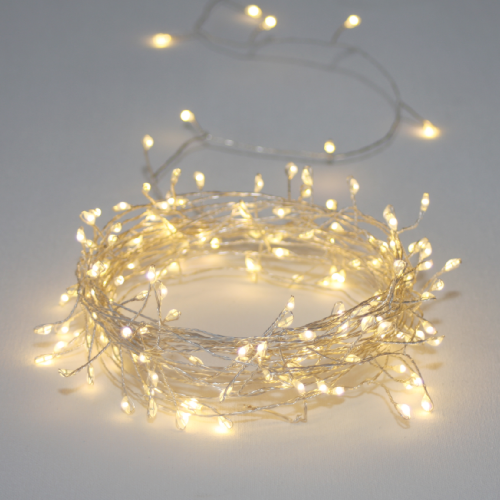 Light Style London Silver Cluster Fairy Lights 15m Illuminated Length UK Mains Plug  Indoor or Outdoor Mains